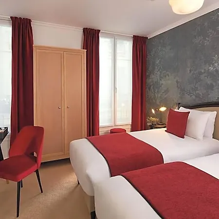 Romantic & 4*